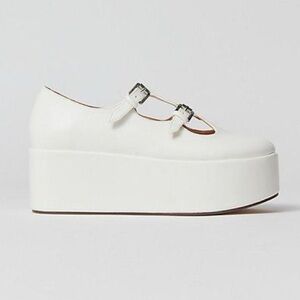 NEW IN BOX Urban Outfitters UO Giana Platform Mary Jane Shoe in White